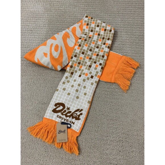 Dick’s Drive-in Burgers Scarf Seattle Deluxe Hamburger Novelty Fringe Orange New - Picture 1 of 5